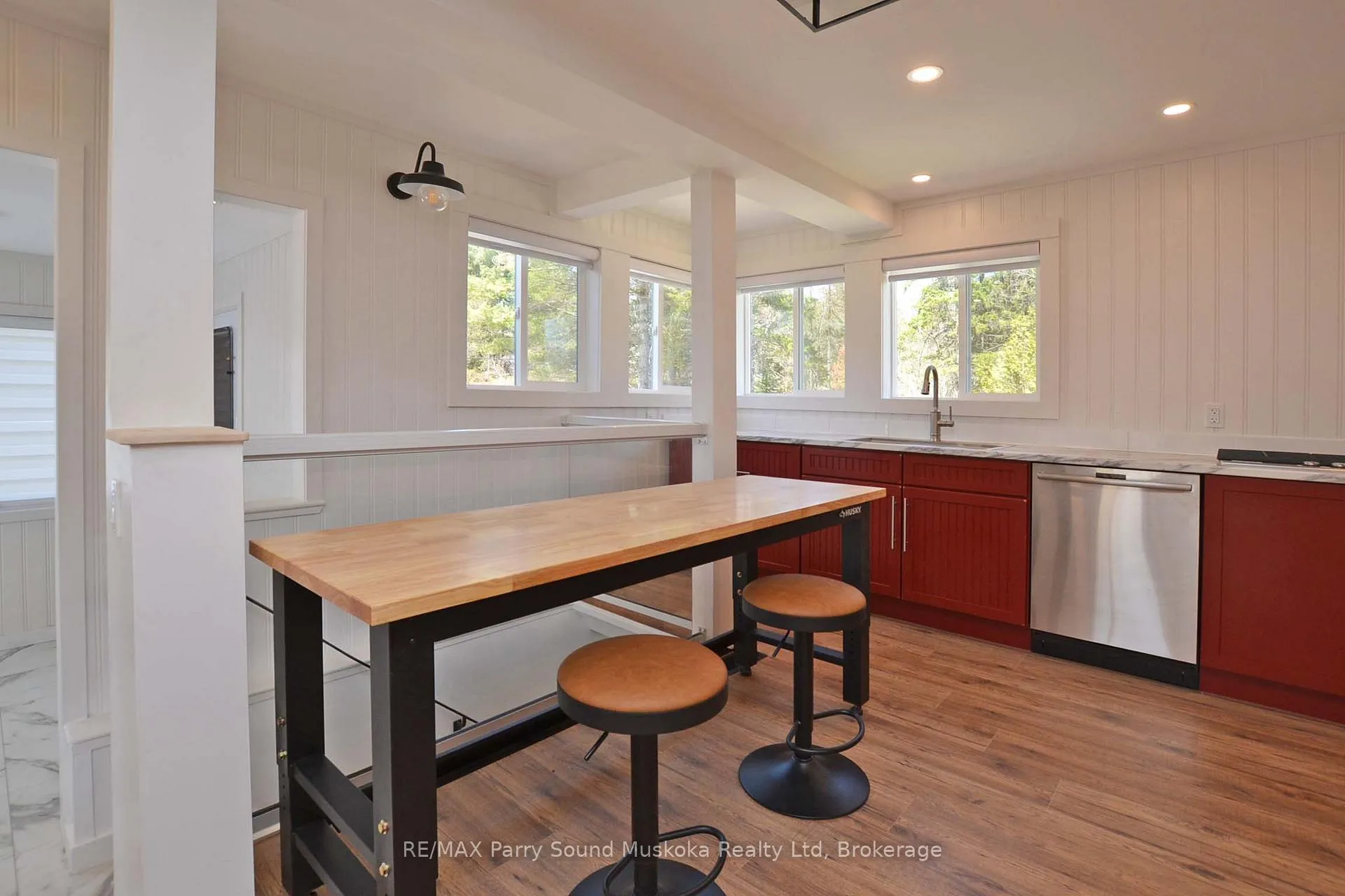 Photo 20 of 582 Turtle Lake Road, Seguin — HOMEH