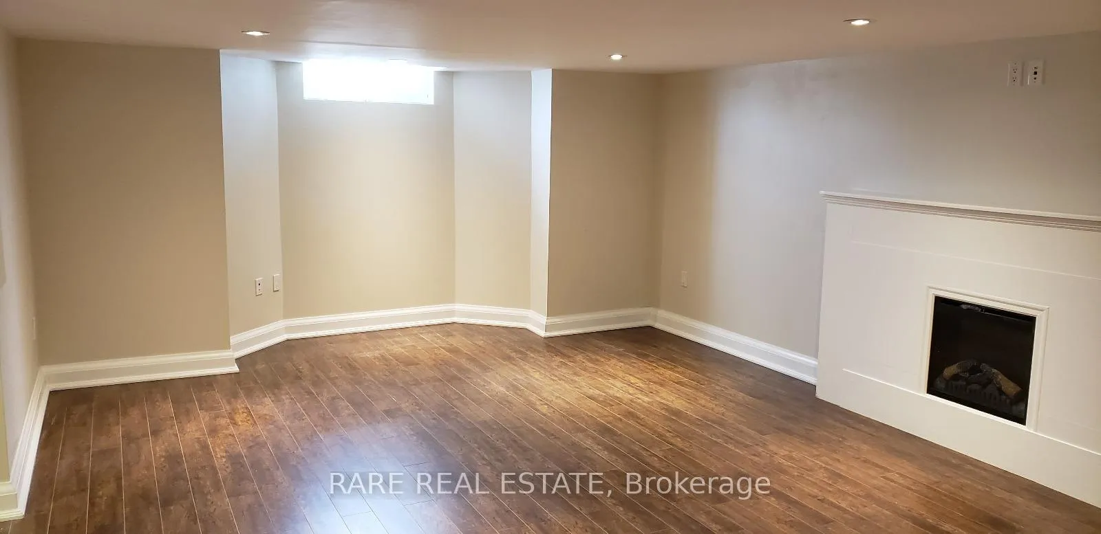 Photo 6 of 463 Donlands Avenue, Toronto, East York — HOMEH