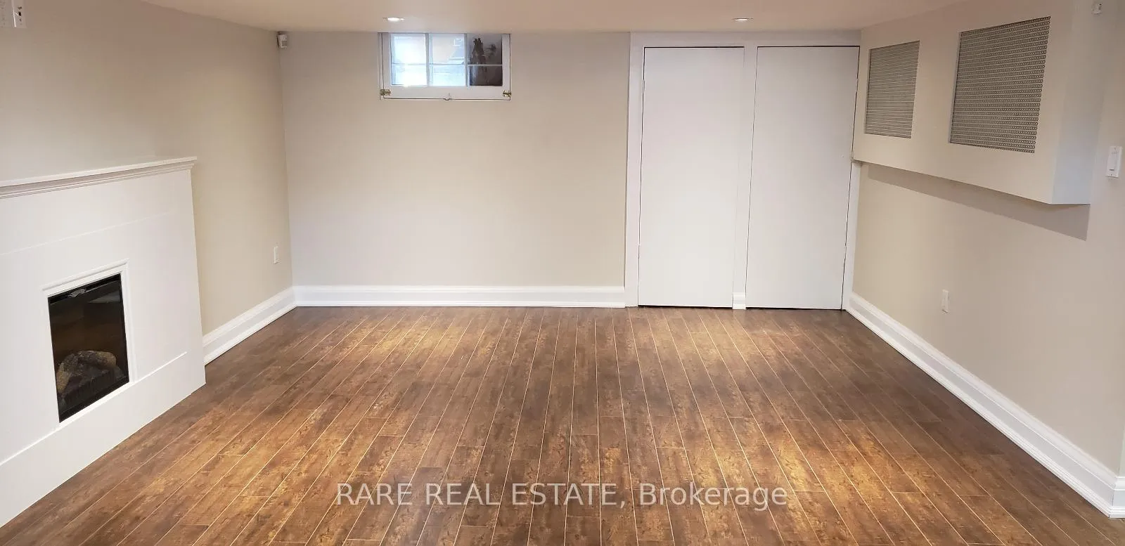 Photo 10 of 463 Donlands Avenue, Toronto, East York — HOMEH