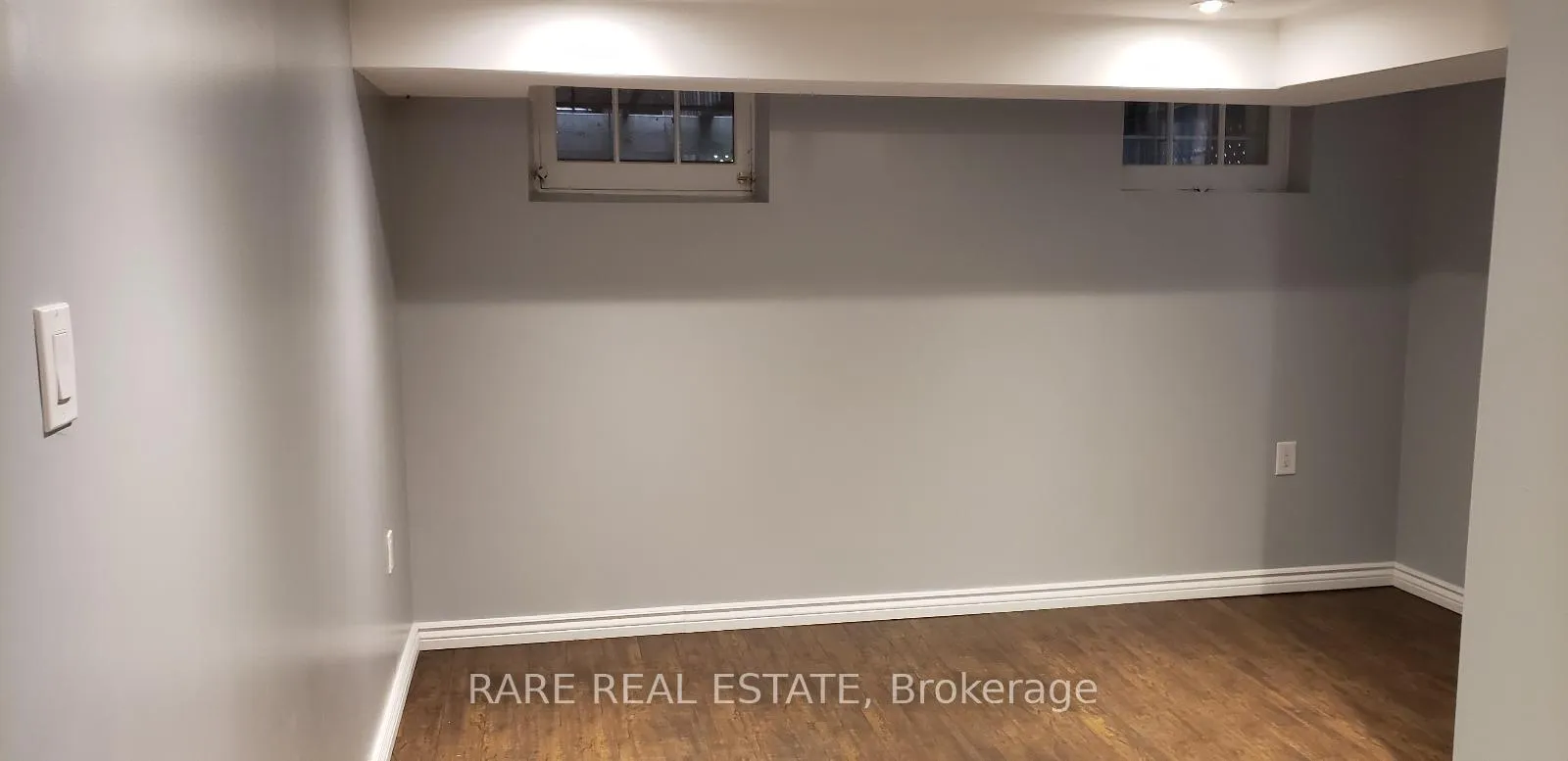 Photo 11 of 463 Donlands Avenue, Toronto, East York — HOMEH