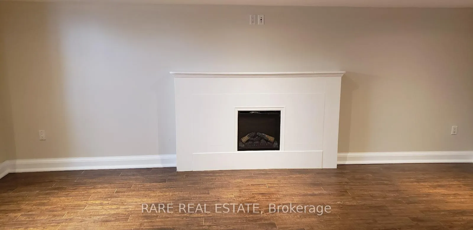 Photo 15 of 463 Donlands Avenue, Toronto, East York — HOMEH