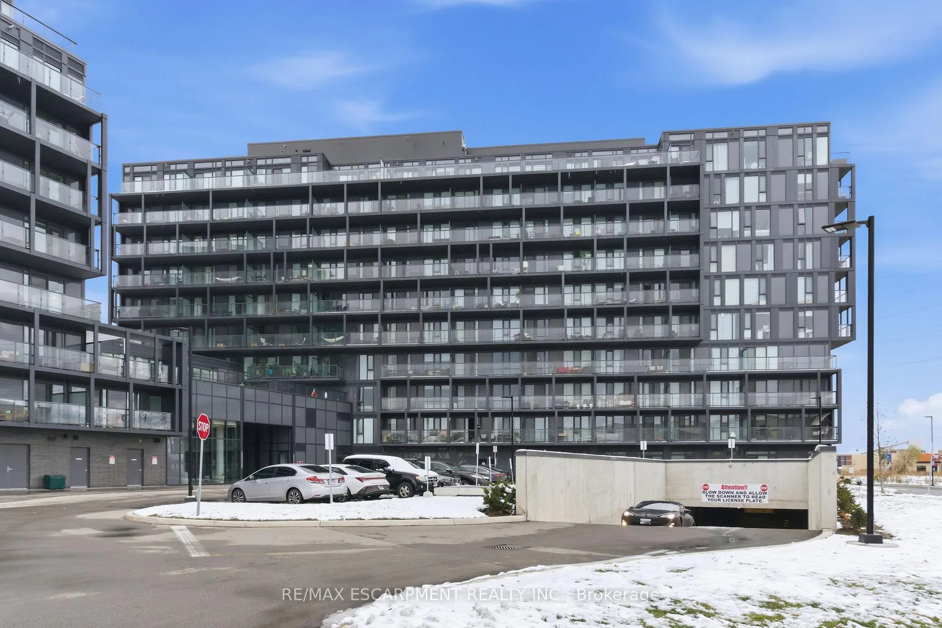 Photo 1 of Unit B706, 3200 Dakota Common, Burlington, Alton — HOMEH