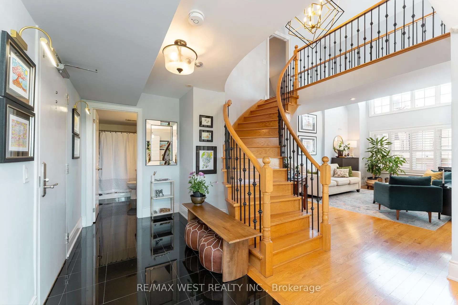 Photo 9 of Unit 208, 1111 Avenue Road, Toronto, Yonge-Eglinton — HOMEH