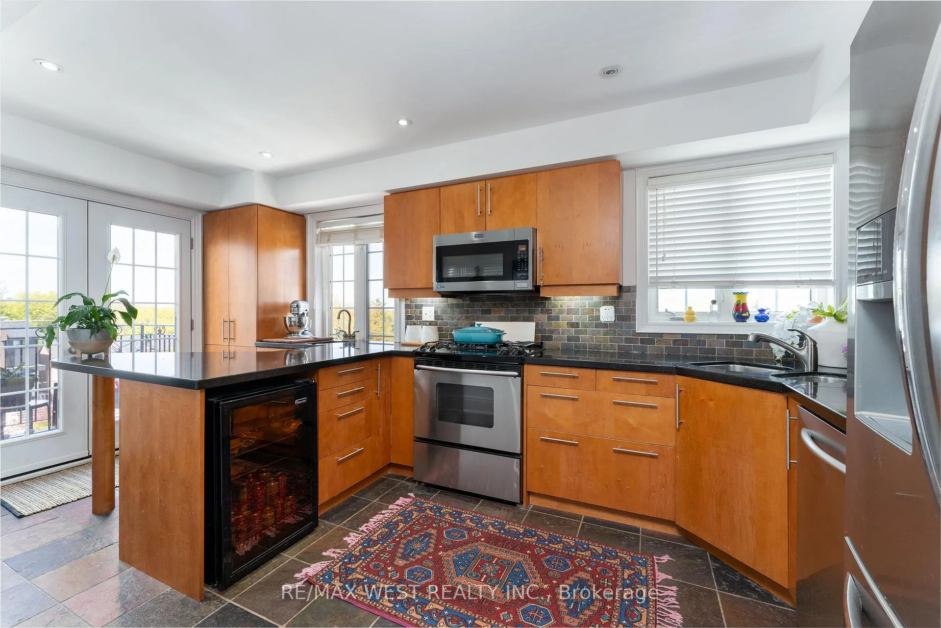 Photo 16 of Unit 208, 1111 Avenue Road, Toronto, Yonge-Eglinton — HOMEH