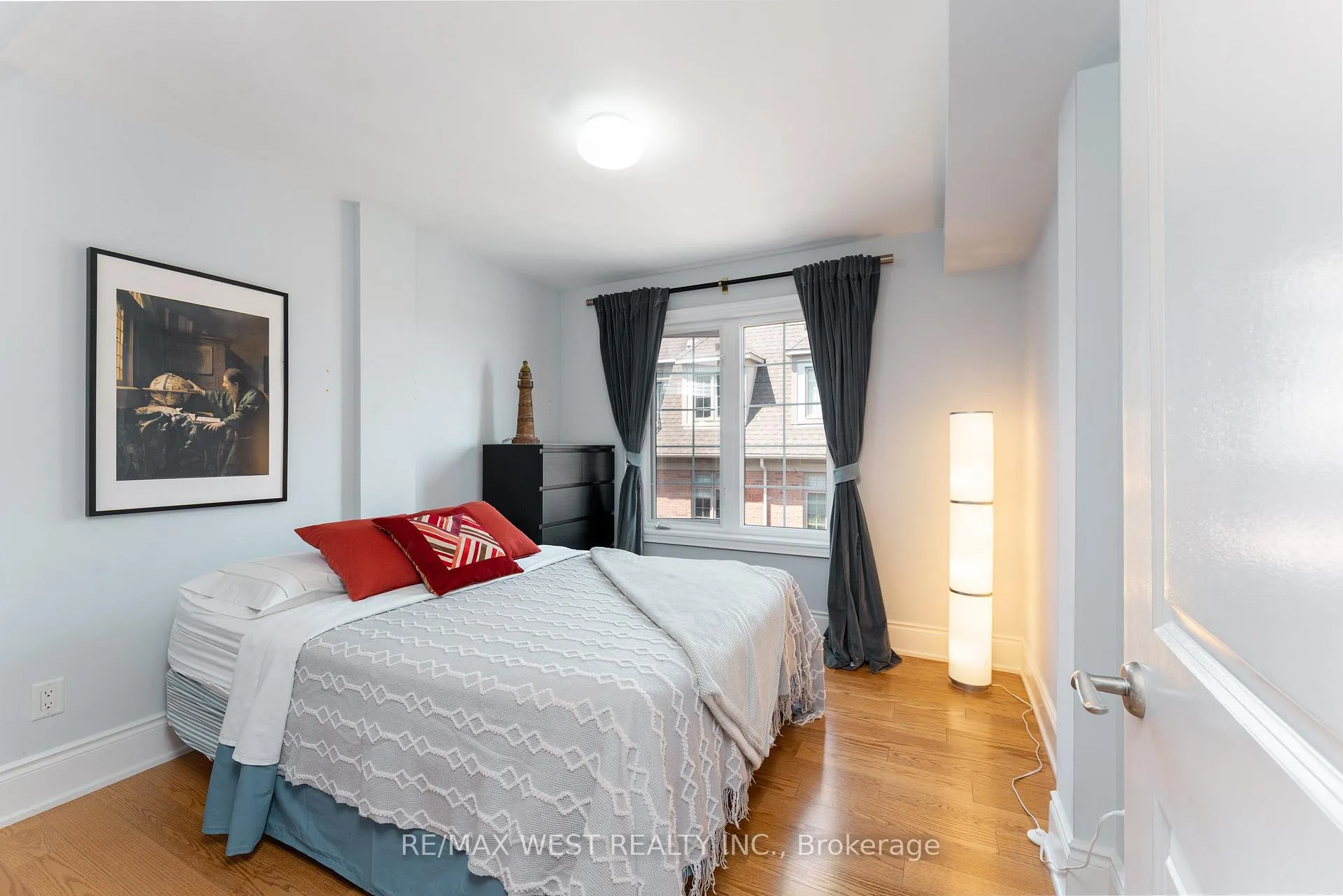 Photo 21 of Unit 208, 1111 Avenue Road, Toronto, Yonge-Eglinton — HOMEH