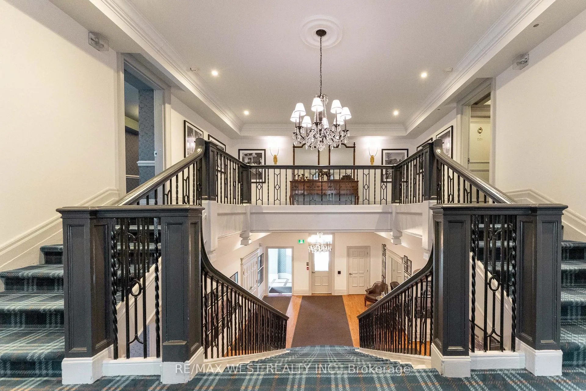 Photo 36 of Unit 208, 1111 Avenue Road, Toronto, Yonge-Eglinton — HOMEH