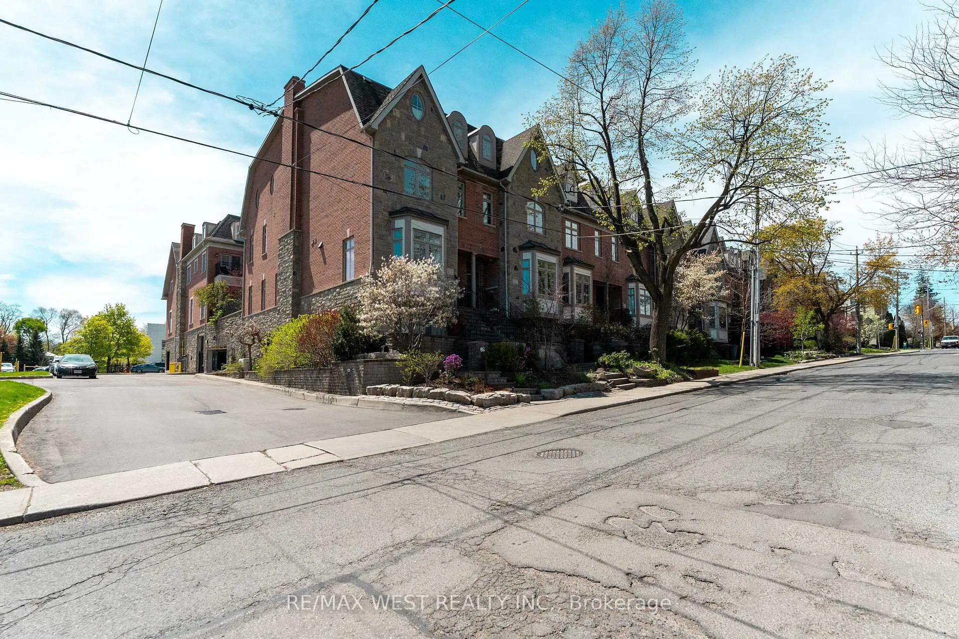 Photo 48 of Unit 208, 1111 Avenue Road, Toronto, Yonge-Eglinton — HOMEH