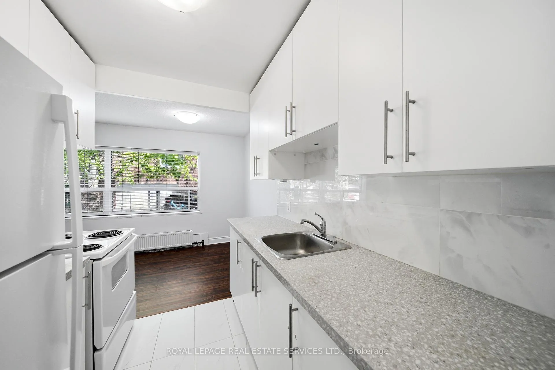 Photo 14 of Unit 107, 177 Stephen Drive, Etobicoke, Stonegate-Queensway — HOMEH