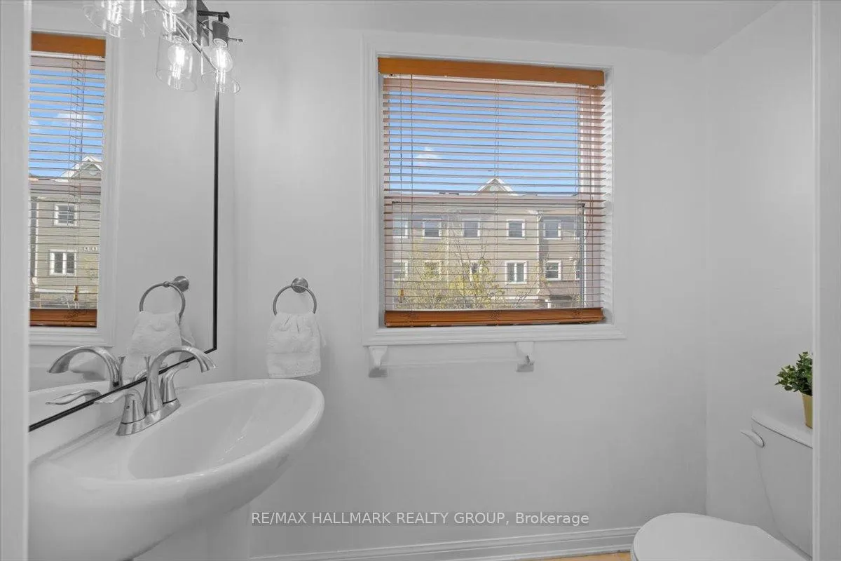 Photo 14 of 703 Sanibel Private, Ottawa, Westcliffe Estates — HOMEH