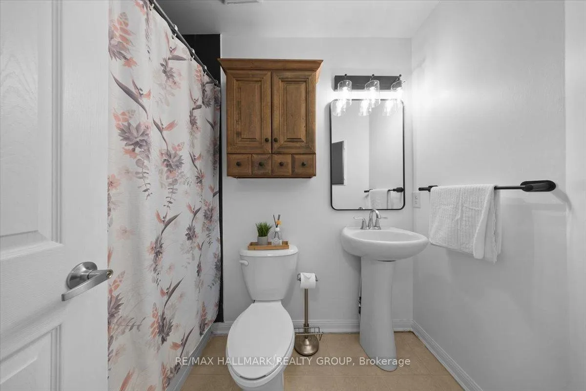 Photo 22 of 703 Sanibel Private, Ottawa, Westcliffe Estates — HOMEH