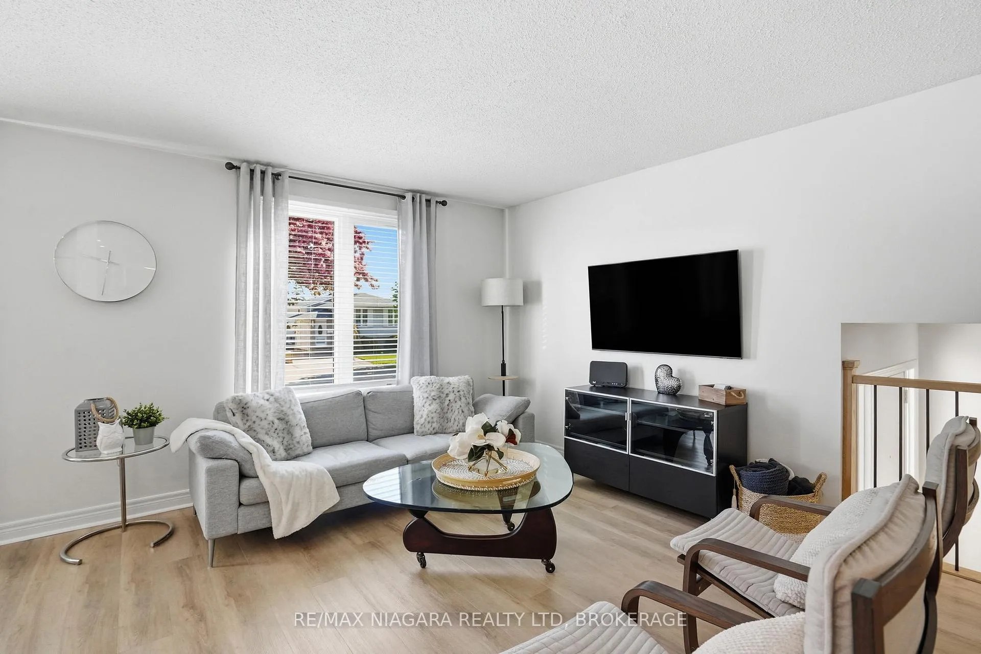 Photo 10 of 129 Elma Street, St. Catharines, Lakeport — HOMEH
