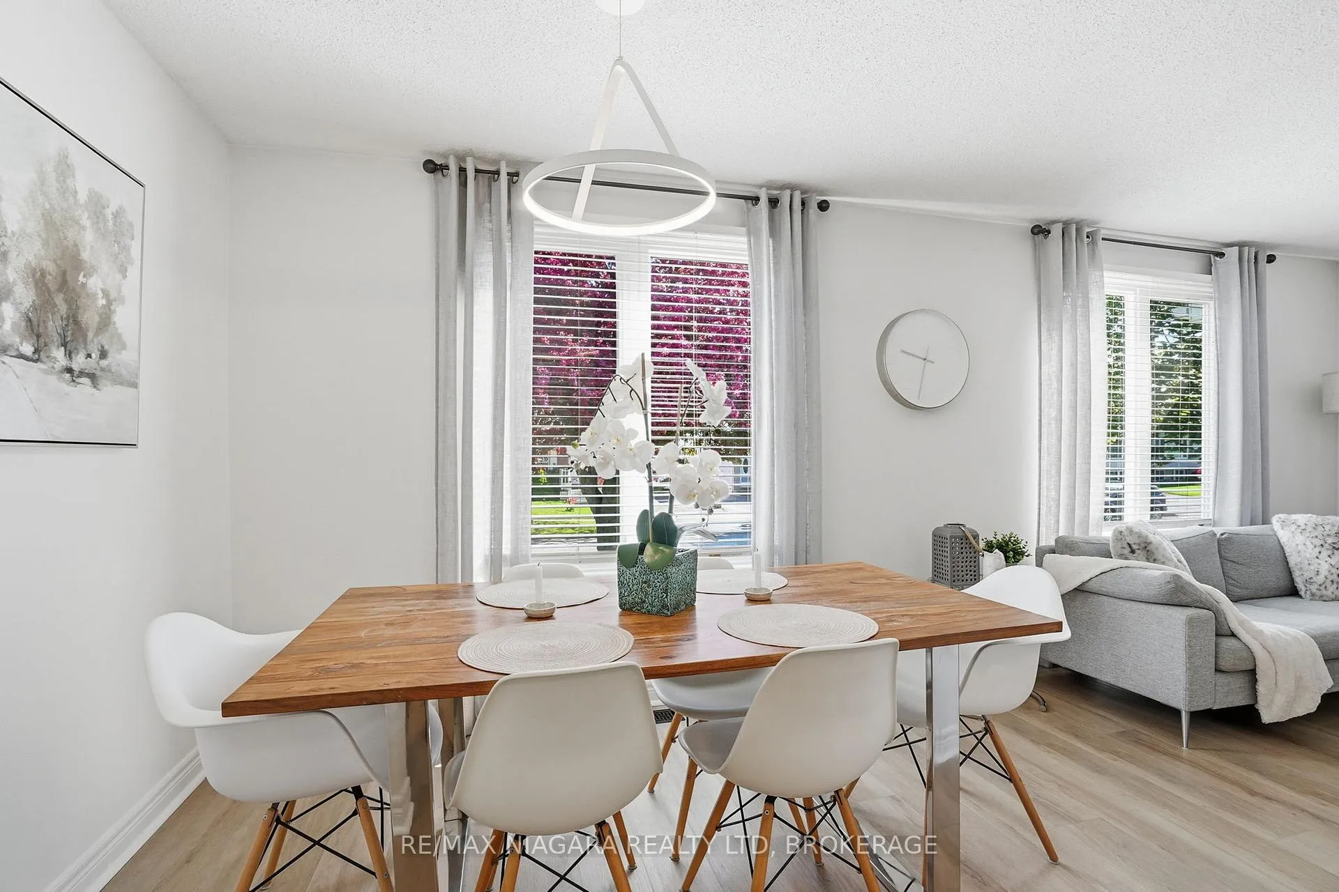 Photo 14 of 129 Elma Street, St. Catharines, Lakeport — HOMEH