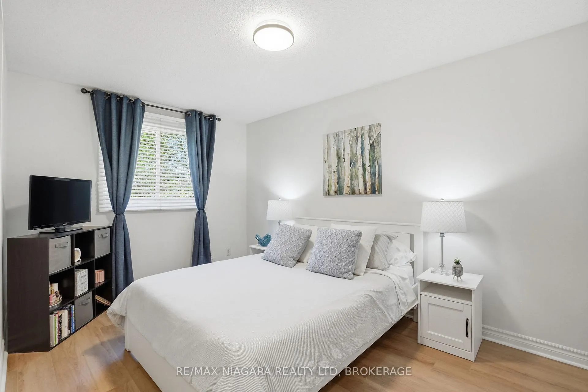 Photo 22 of 129 Elma Street, St. Catharines, Lakeport — HOMEH