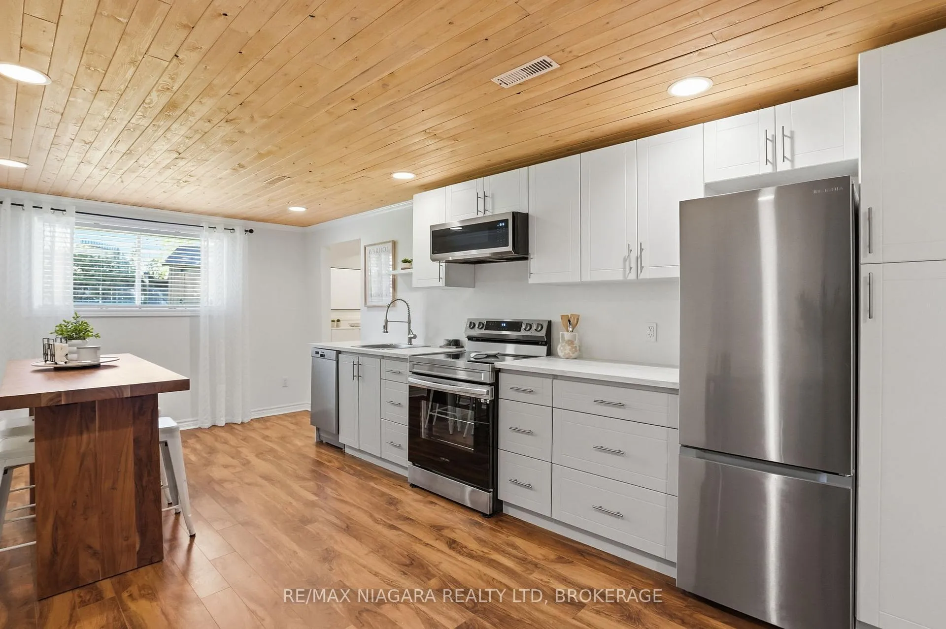 Photo 34 of 129 Elma Street, St. Catharines, Lakeport — HOMEH