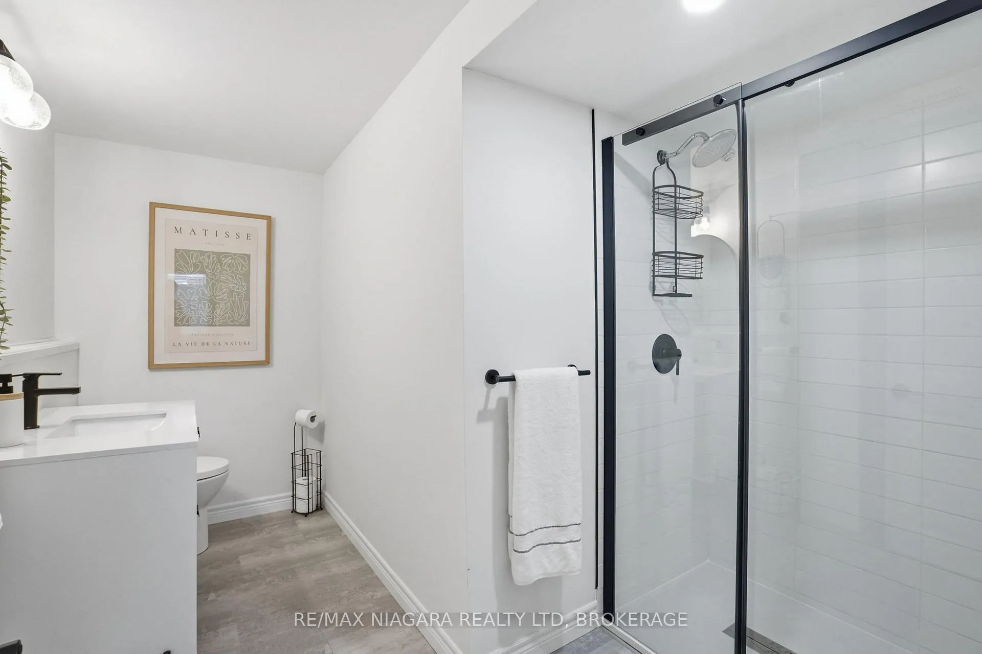Photo 39 of 129 Elma Street, St. Catharines, Lakeport — HOMEH