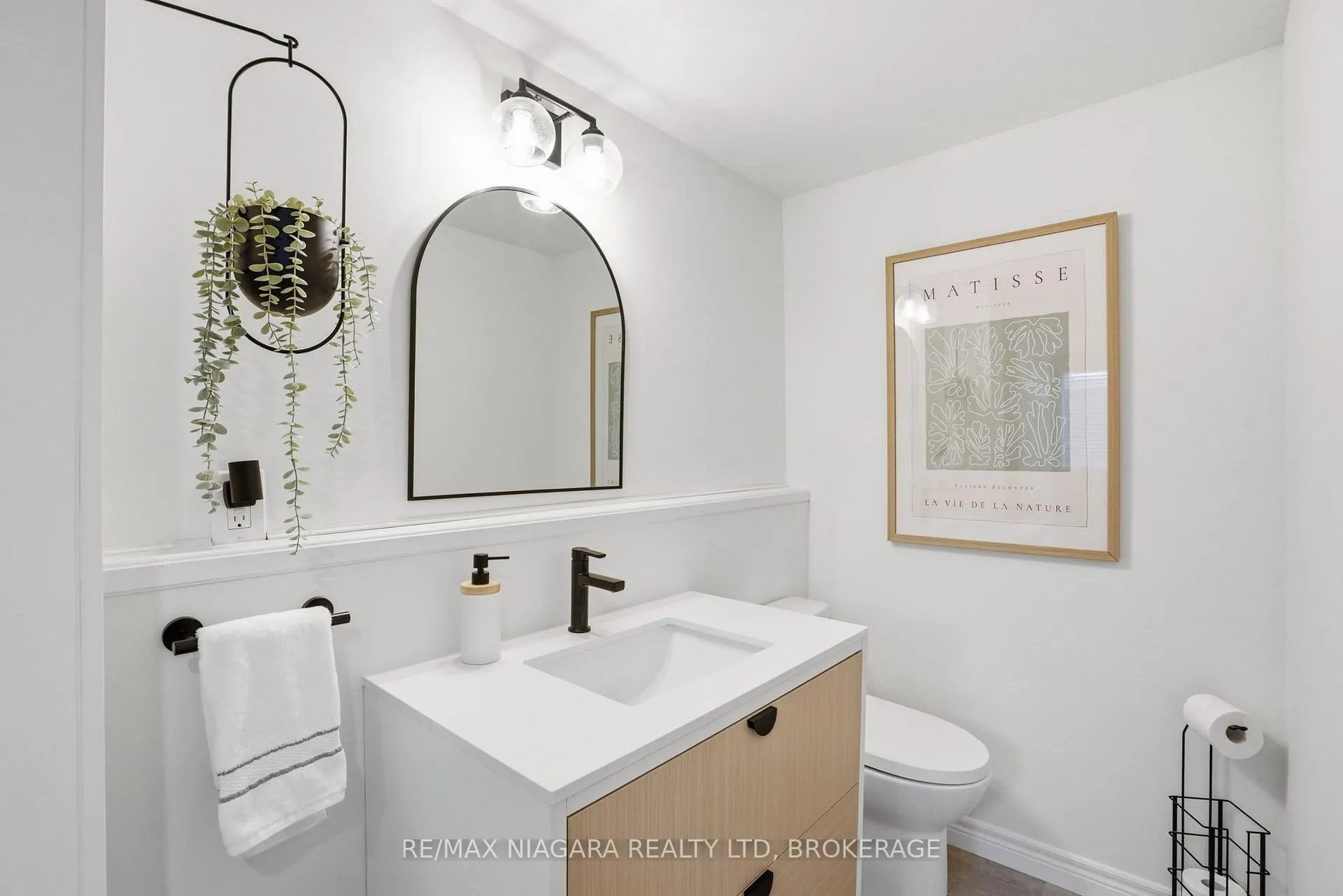 Photo 40 of 129 Elma Street, St. Catharines, Lakeport — HOMEH