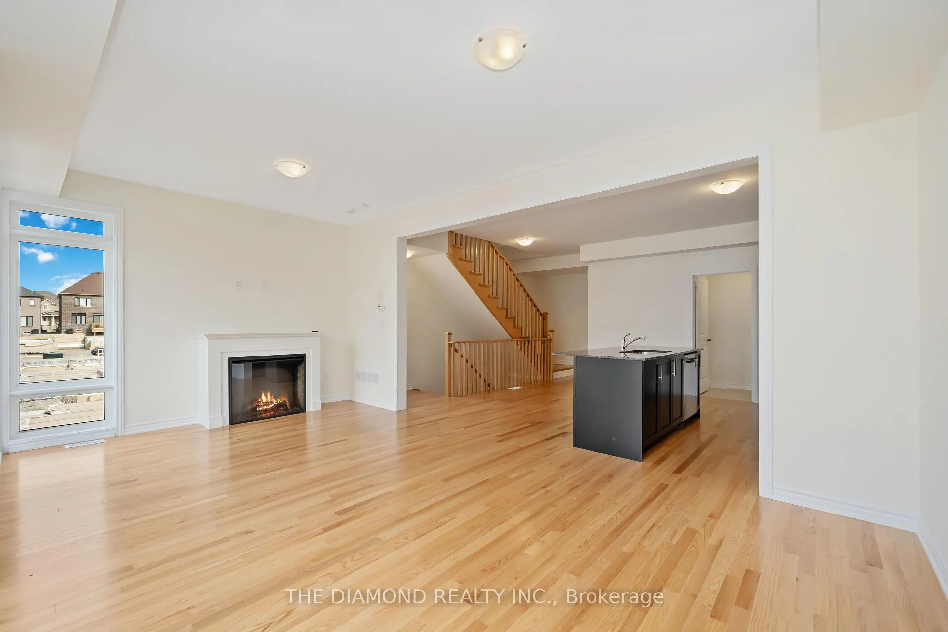 Photo 16 of 27 Gunton Street, Aurora, Bayview Northeast — HOMEH