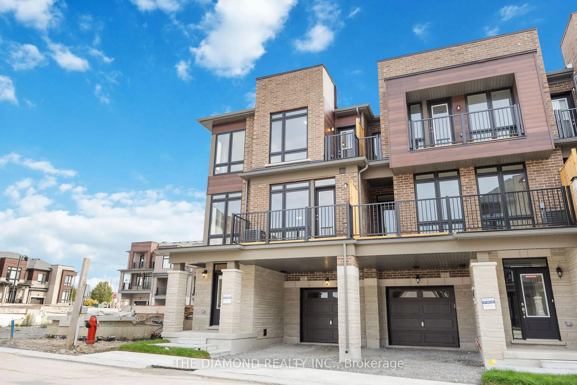 Photo 36 of 27 Gunton Street, Aurora, Bayview Northeast — HOMEH
