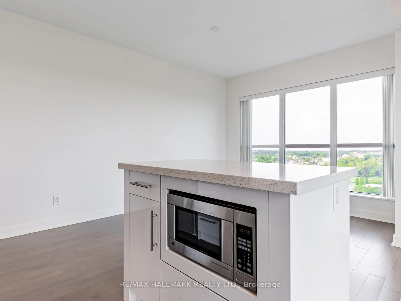 Photo 15 of Unit 1702, 58 Orchard View Boulevard, Toronto, Yonge-Eglinton — HOMEH