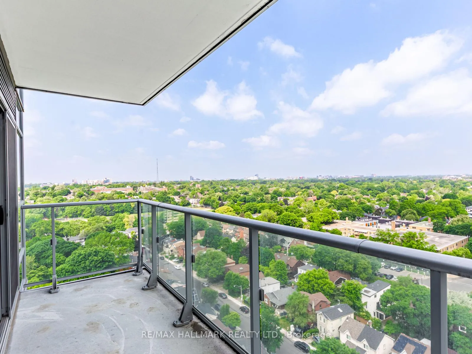 Photo 26 of Unit 1702, 58 Orchard View Boulevard, Toronto, Yonge-Eglinton — HOMEH