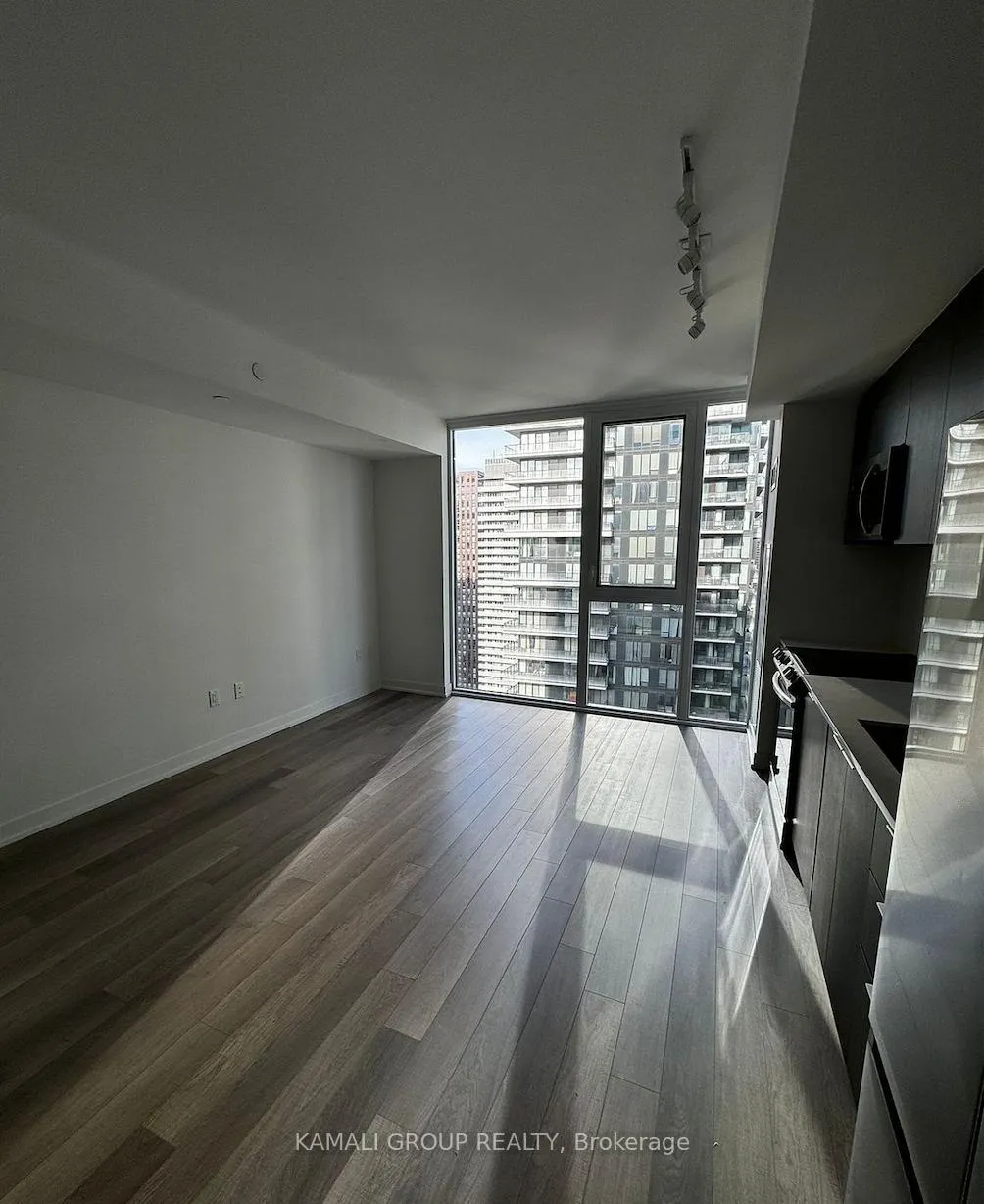 Photo 3 of Unit 3707, 357 King Street W, Toronto, Waterfront Communities — HOMEH