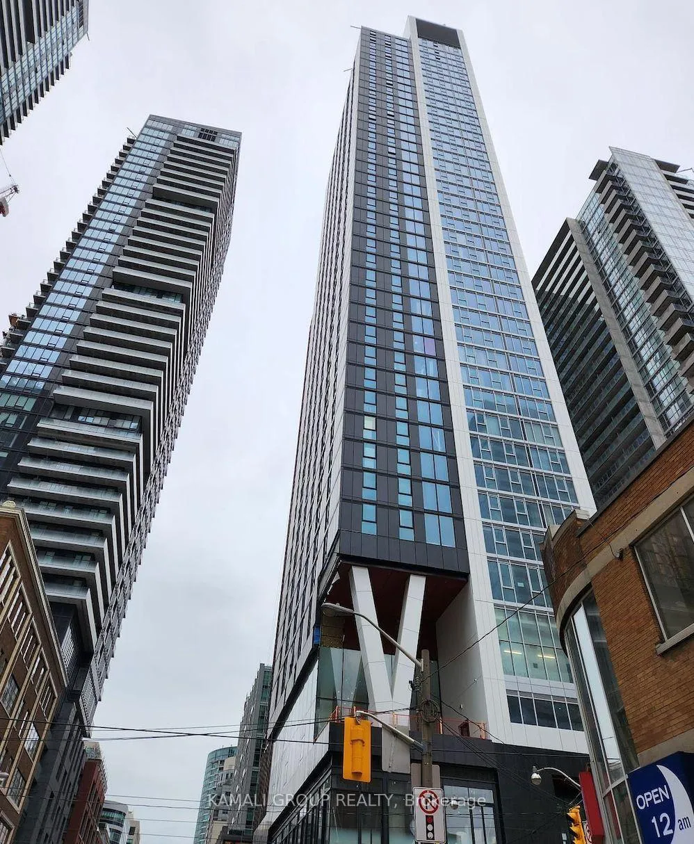 Photo 11 of Unit 3707, 357 King Street W, Toronto, Waterfront Communities — HOMEH