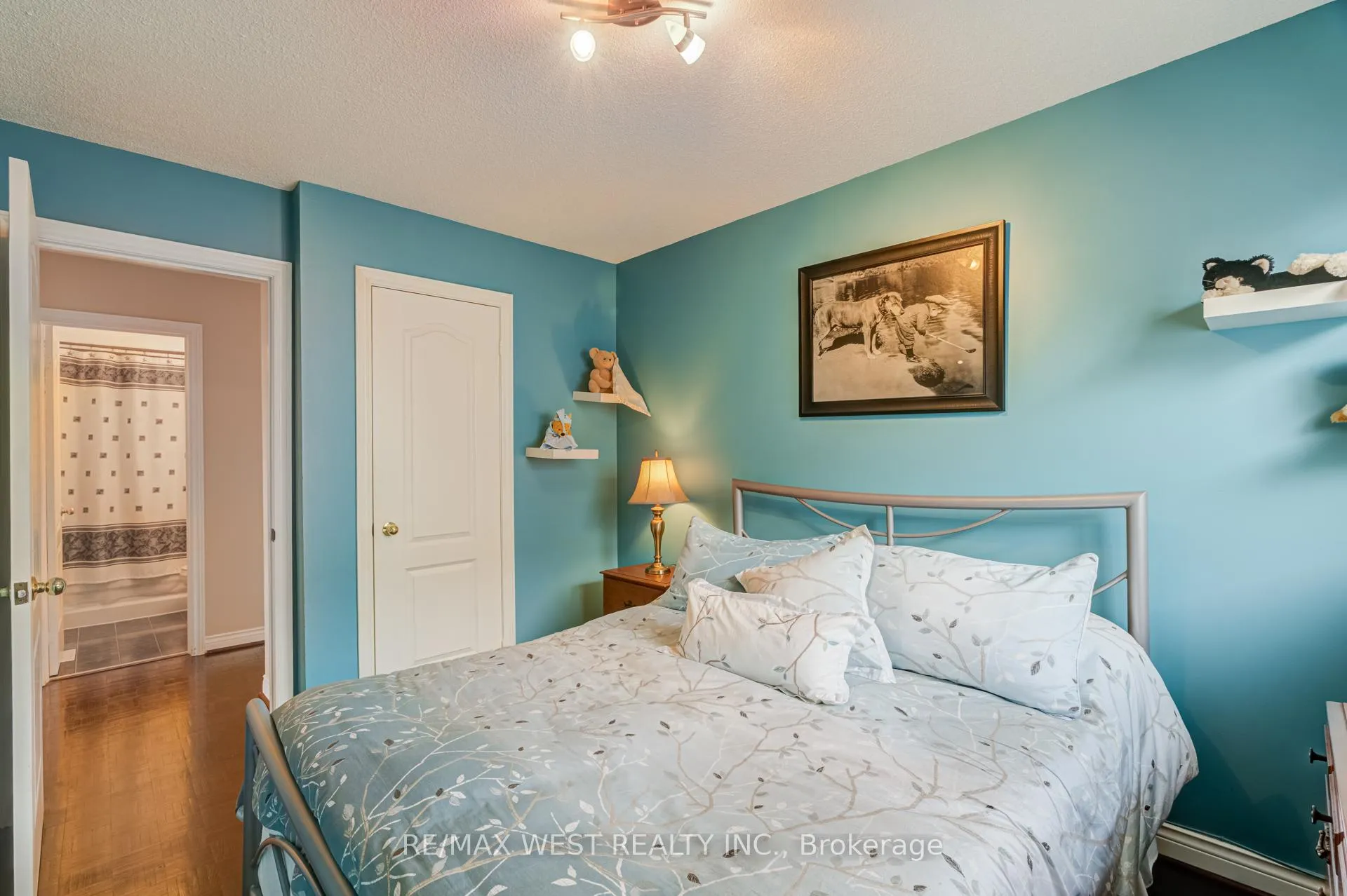 Photo 36 of 55 Pavin Crescent, Caledon, Bolton East — HOMEH