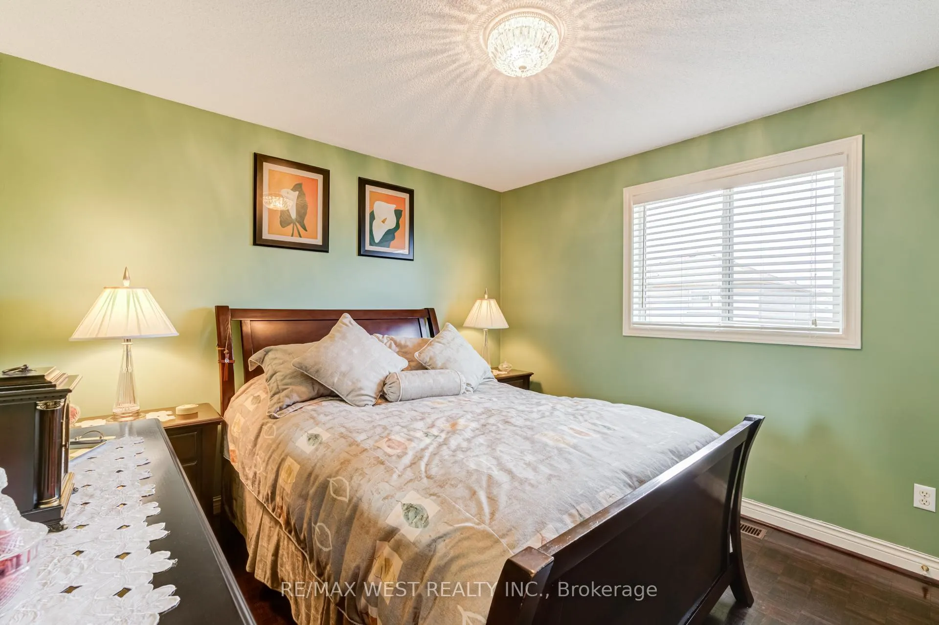 Photo 37 of 55 Pavin Crescent, Caledon, Bolton East — HOMEH