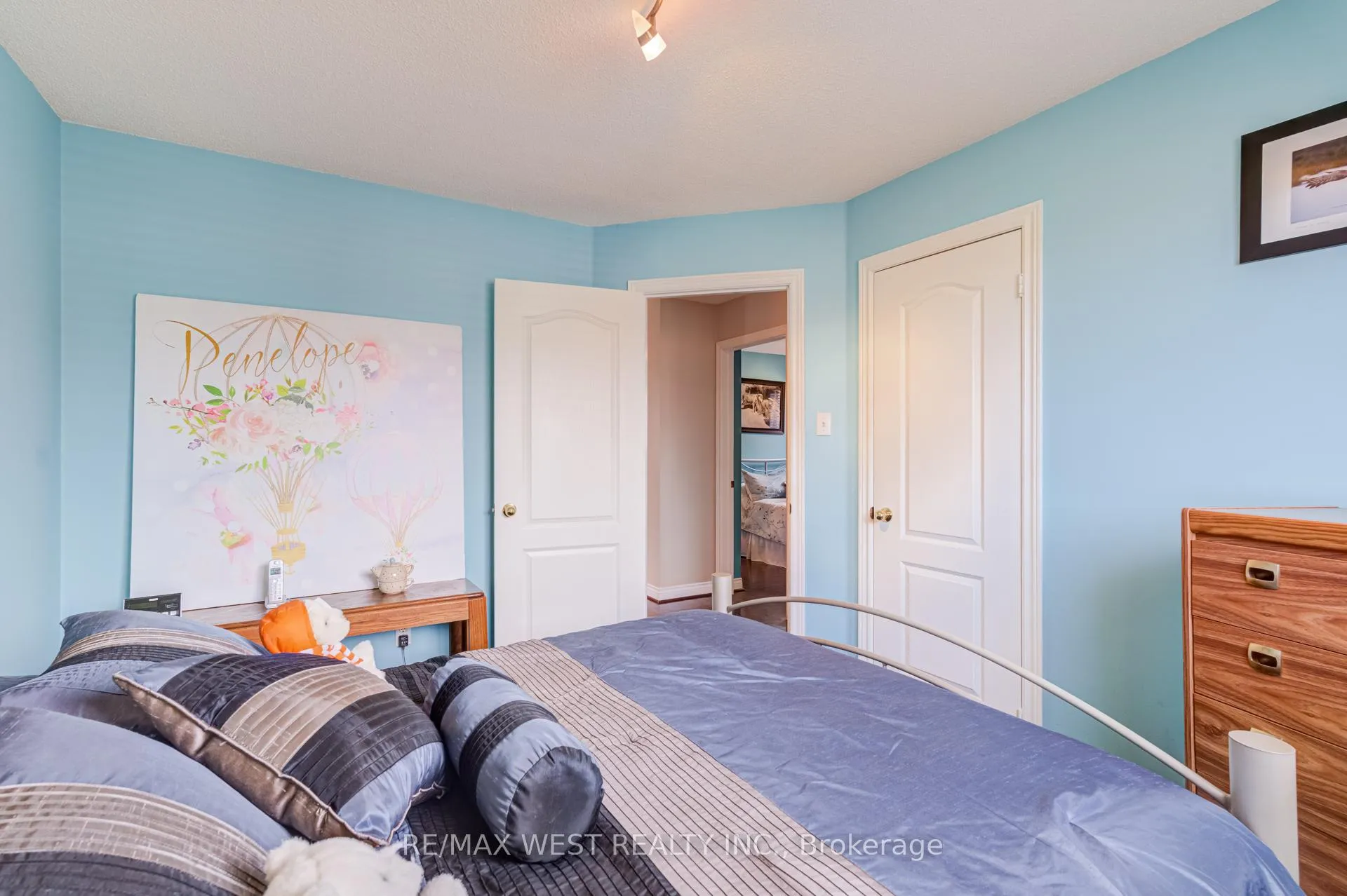 Photo 40 of 55 Pavin Crescent, Caledon, Bolton East — HOMEH