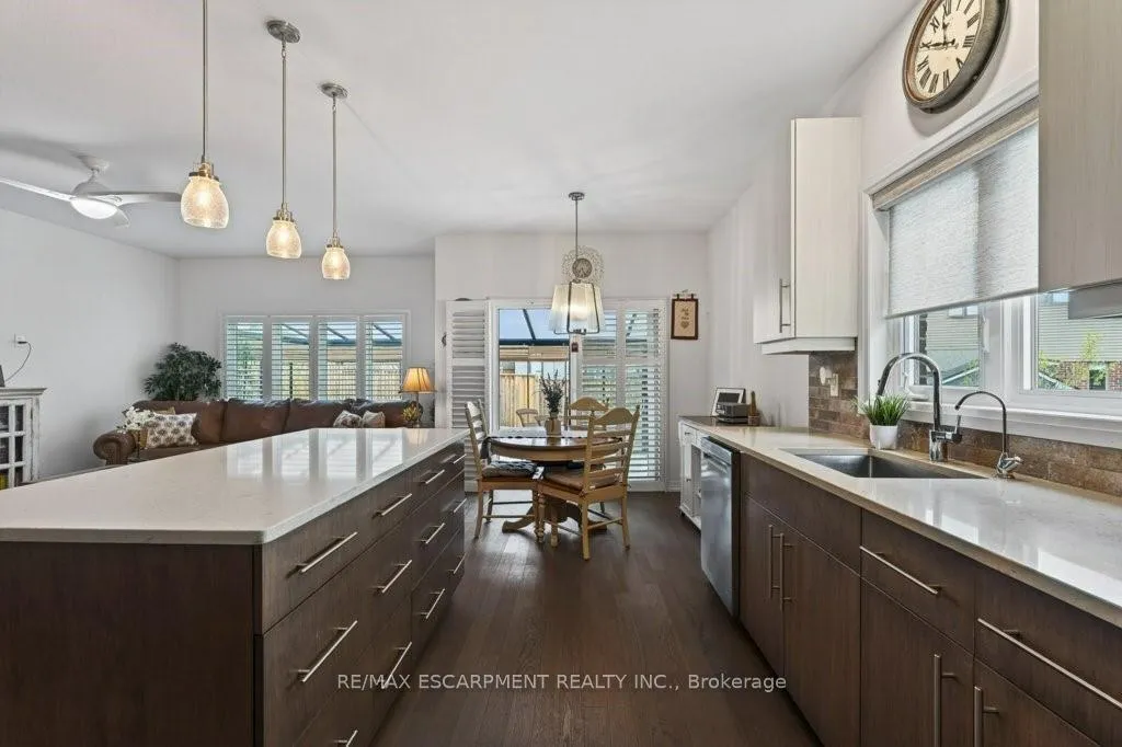 Photo 14 of 5064 Connor Drive, Lincoln, Beamsville — HOMEH
