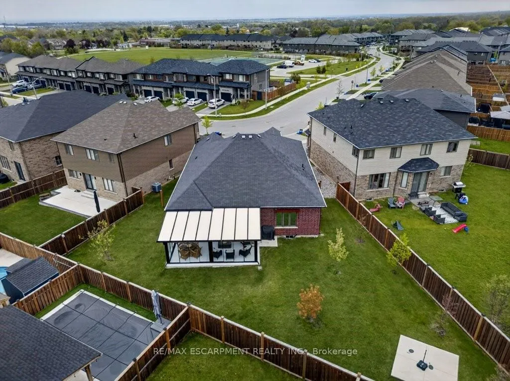 Photo 34 of 5064 Connor Drive, Lincoln, Beamsville — HOMEH