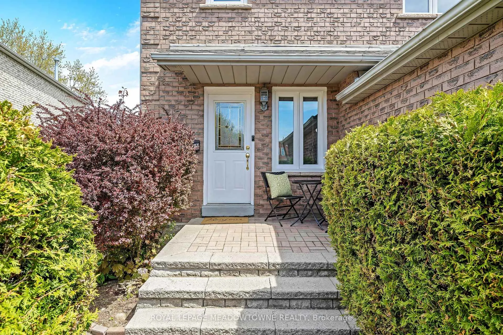 Photo 3 of 15 Mull Gate, Halton Hills, Georgetown — HOMEH