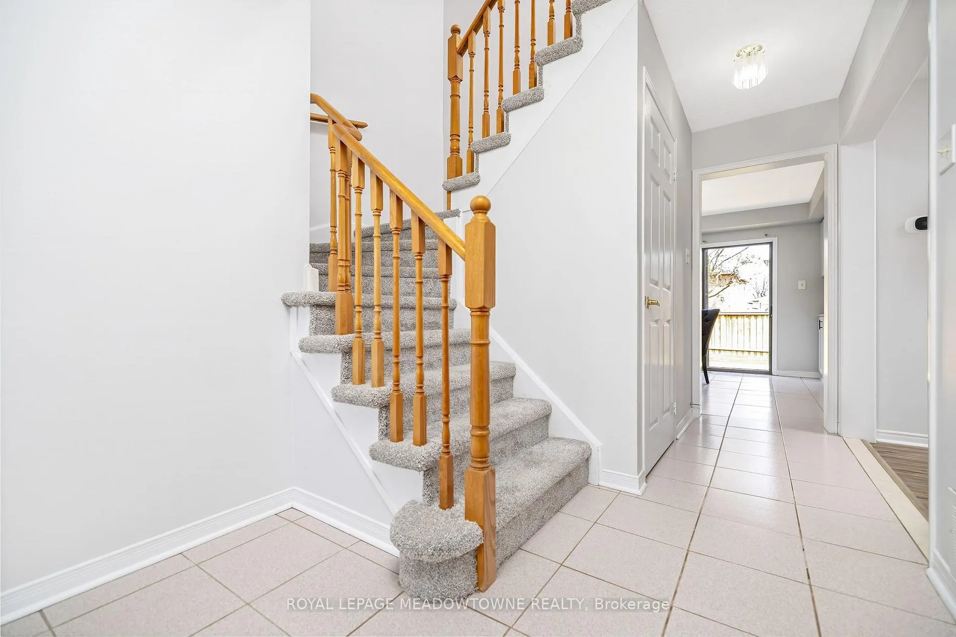 Photo 17 of 15 Mull Gate, Halton Hills, Georgetown — HOMEH