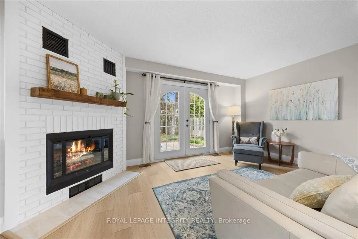 Photo 14 of 1122 St Germain Crescent, Ottawa, Convent Glen North — HOMEH