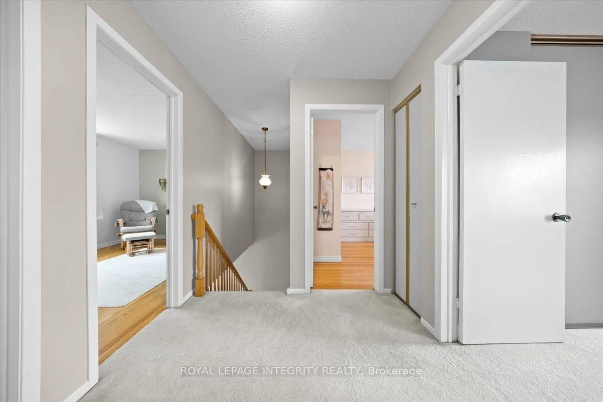 Photo 23 of 1122 St Germain Crescent, Ottawa, Convent Glen North — HOMEH