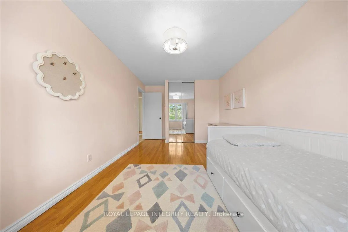 Photo 28 of 1122 St Germain Crescent, Ottawa, Convent Glen North — HOMEH