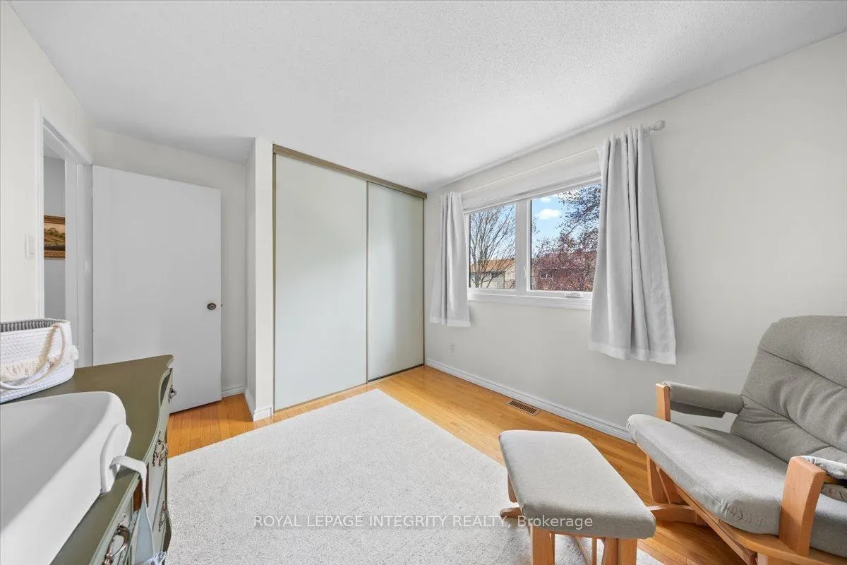 Photo 30 of 1122 St Germain Crescent, Ottawa, Convent Glen North — HOMEH