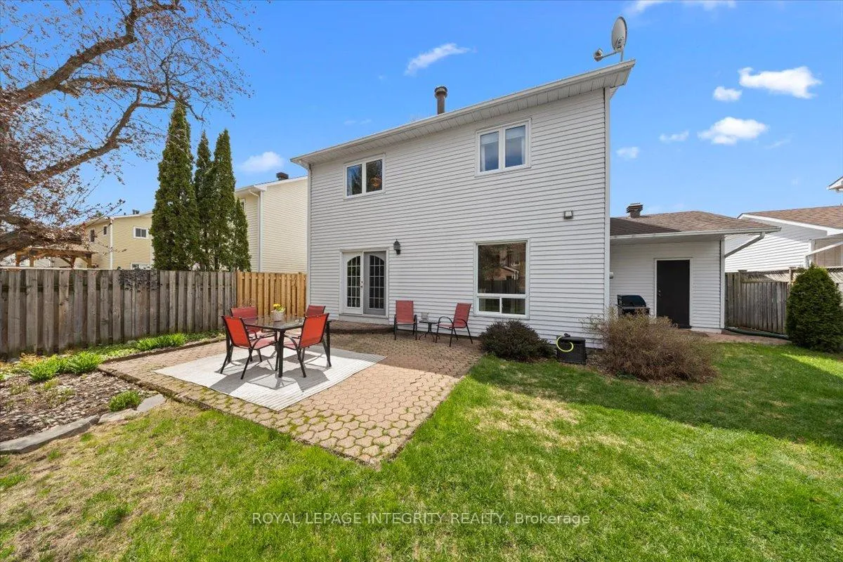 Photo 34 of 1122 St Germain Crescent, Ottawa, Convent Glen North — HOMEH
