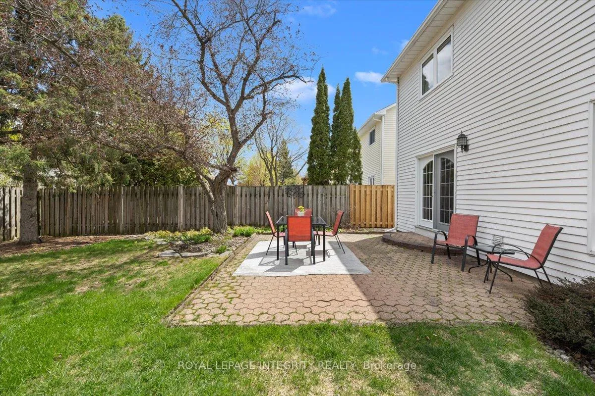 Photo 35 of 1122 St Germain Crescent, Ottawa, Convent Glen North — HOMEH