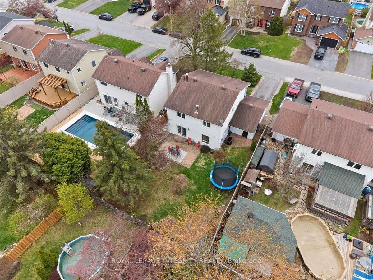 Photo 38 of 1122 St Germain Crescent, Ottawa, Convent Glen North — HOMEH