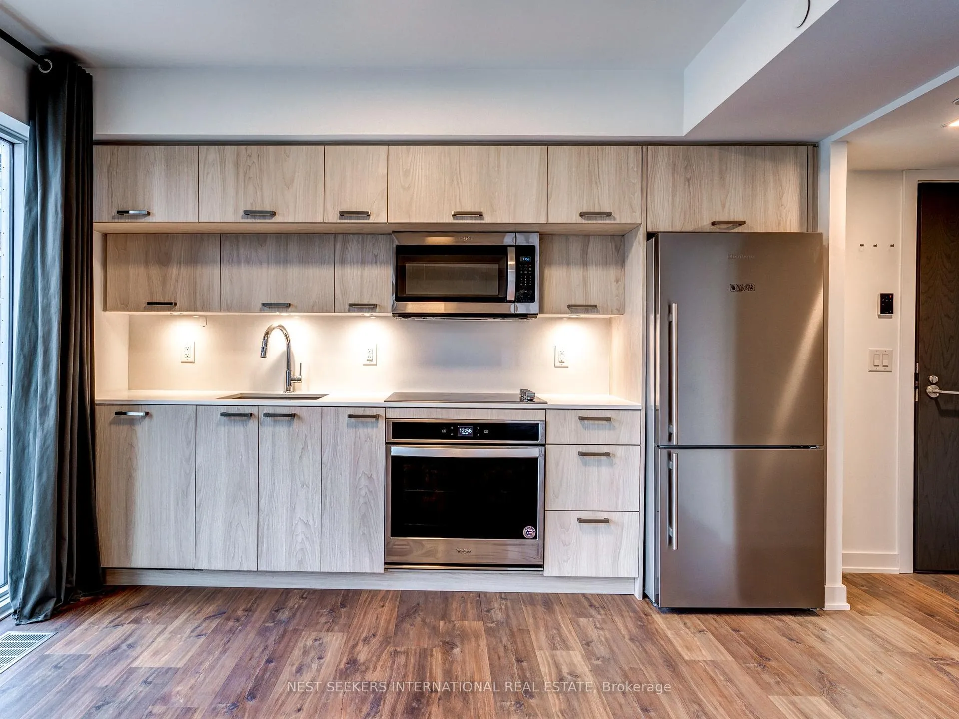 Photo 8 of Unit 404, 50 McCaul Street, Toronto, Kensington-Chinatown — HOMEH