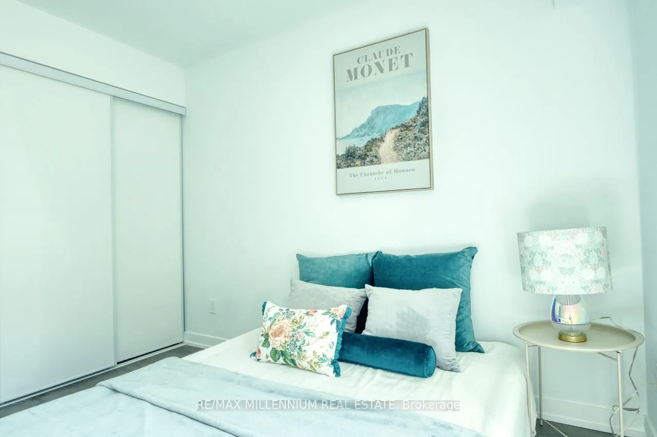 Photo 19 of Unit 709, 1131 Cooke Boulevard, Burlington, LaSalle — HOMEH