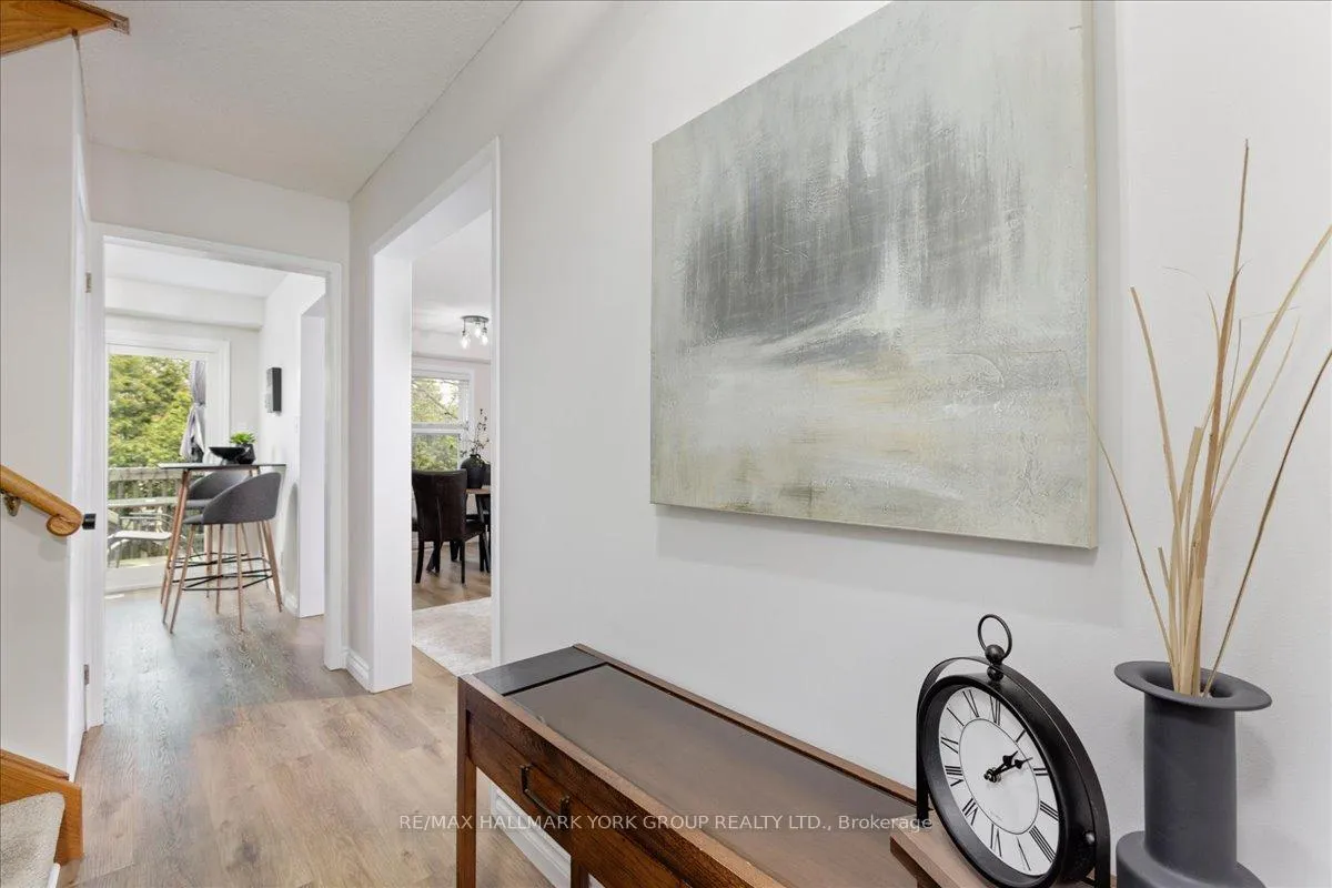 Photo 8 of 70 Kyle Crescent, Georgina, Keswick North — HOMEH