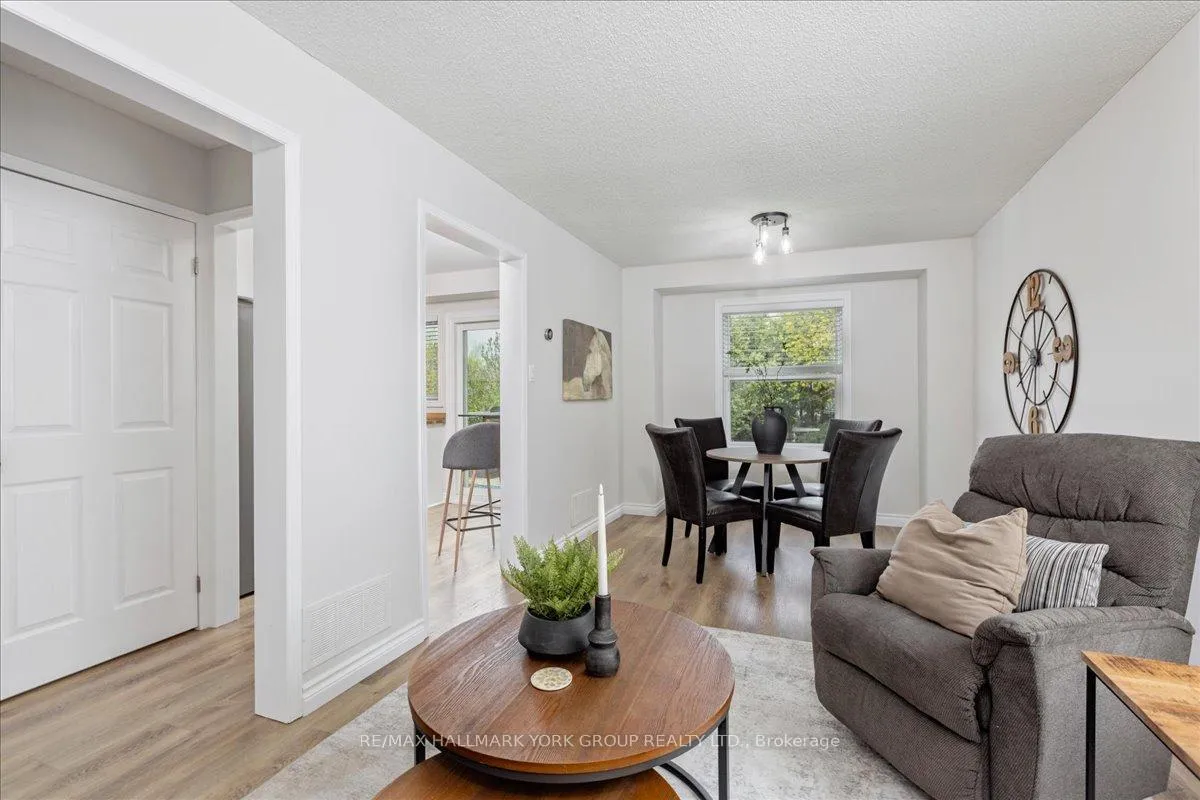 Photo 13 of 70 Kyle Crescent, Georgina, Keswick North — HOMEH