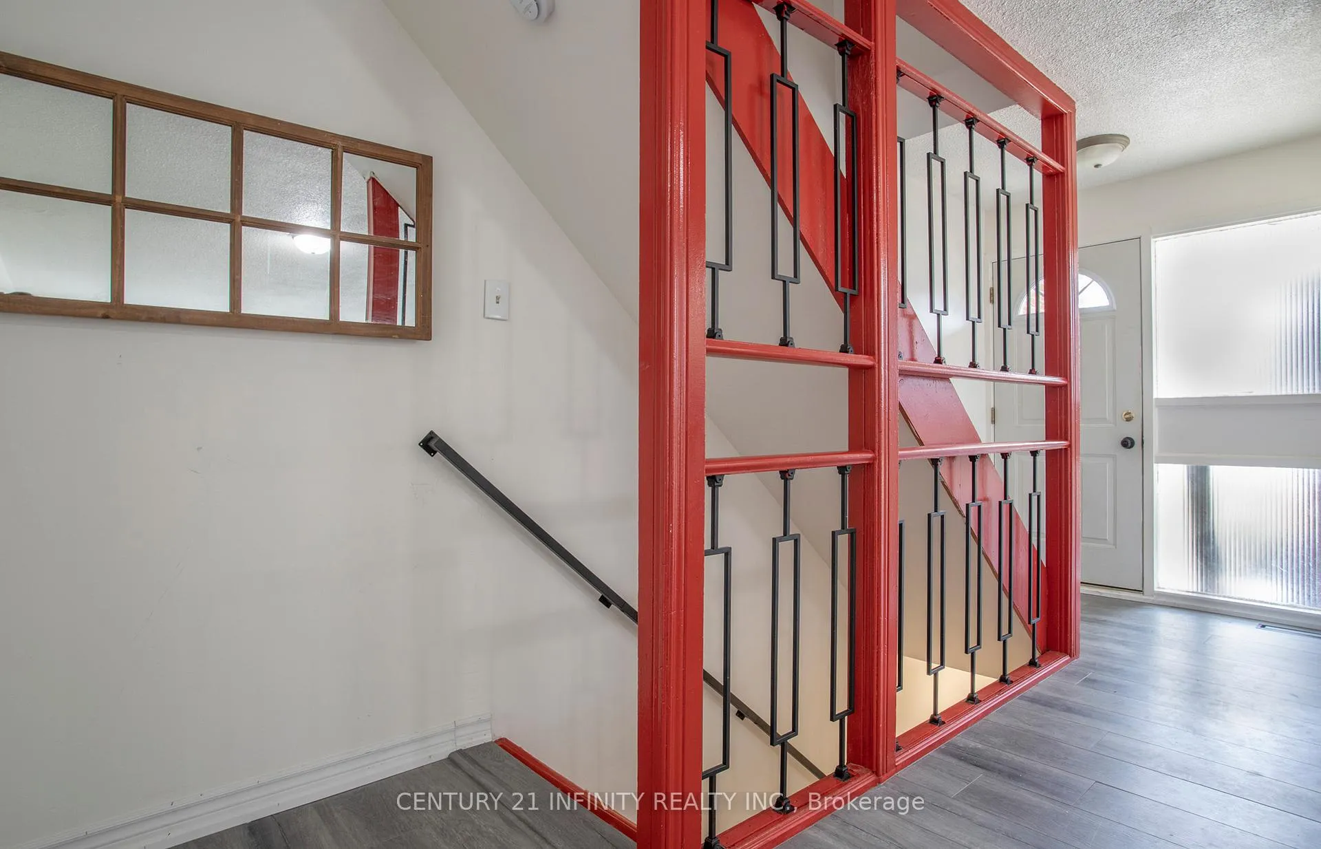 Photo 5 of Unit 33, 101 Dovedale Drive, Whitby, Downtown Whitby — HOMEH