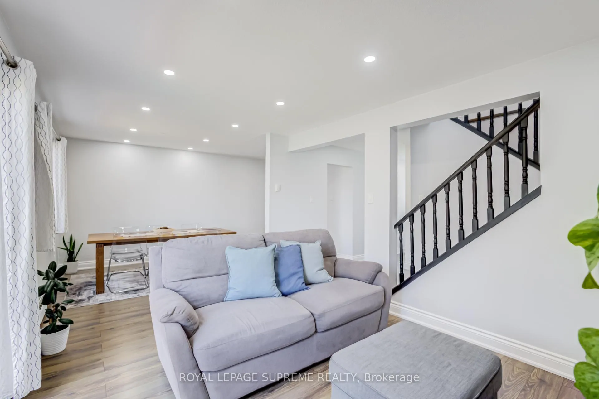 Photo 6 of 18 Juliette Square, Brampton, Northgate — HOMEH