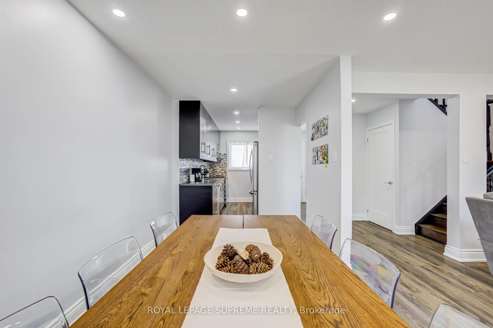 Photo 11 of 18 Juliette Square, Brampton, Northgate — HOMEH