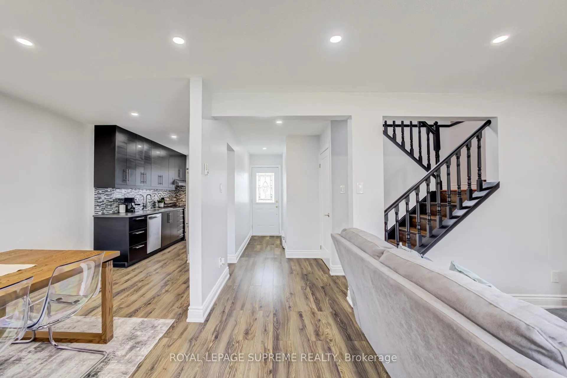 Photo 12 of 18 Juliette Square, Brampton, Northgate — HOMEH