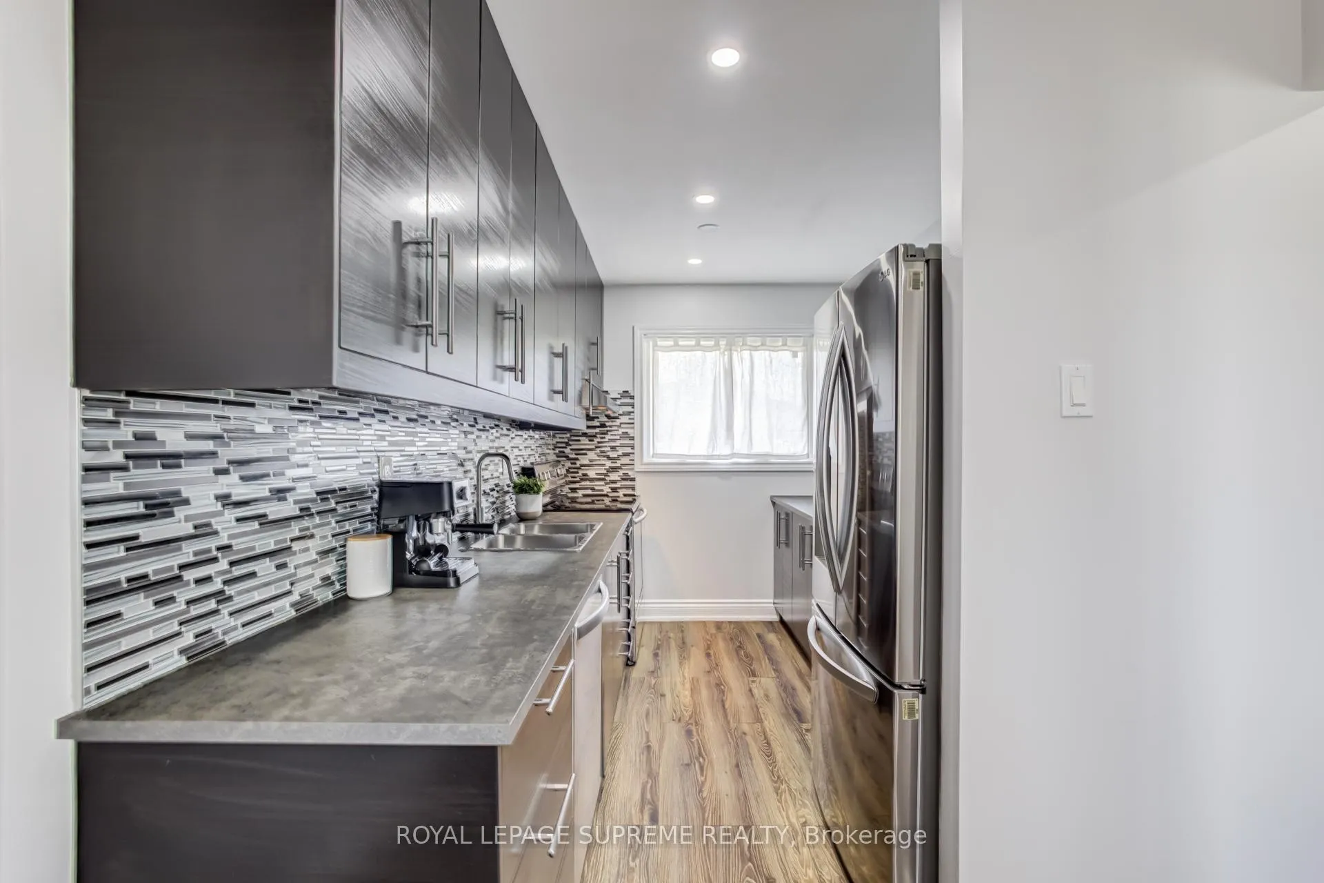 Photo 14 of 18 Juliette Square, Brampton, Northgate — HOMEH