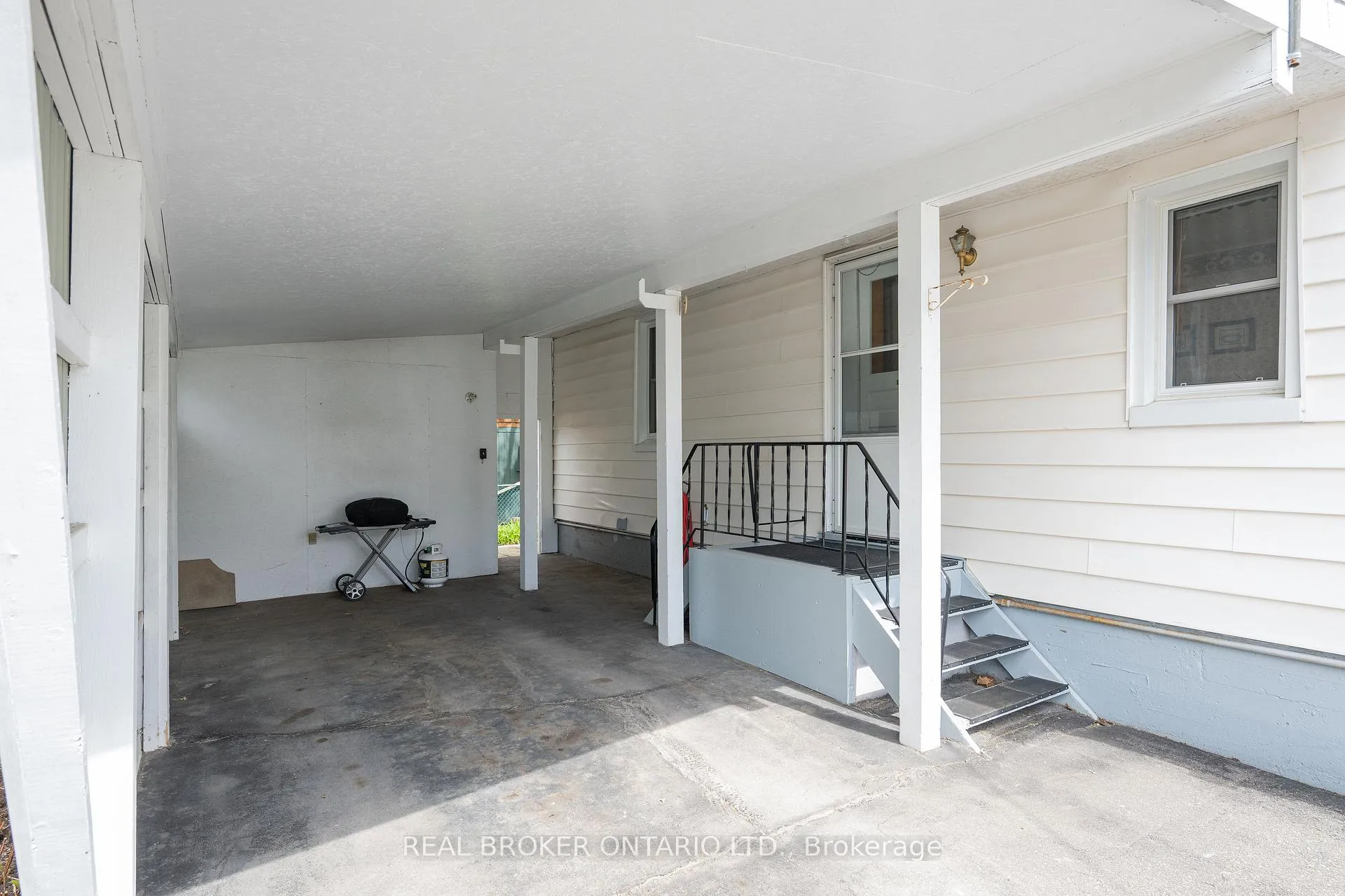 Photo 45 of 216 Thomas Street, North Grenville, Kemptville — HOMEH